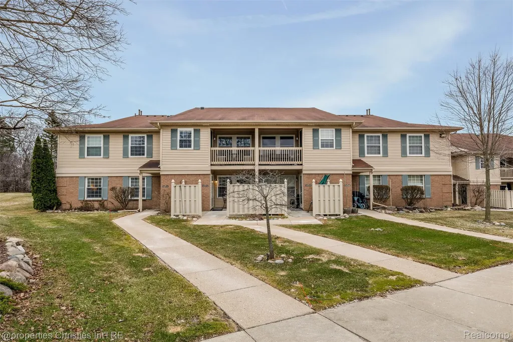 19272 Northridge Drive Northville Township MI 48167
