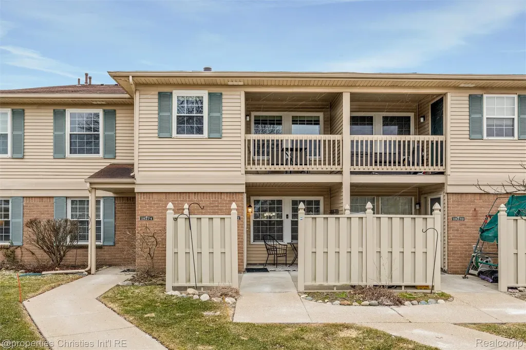 19272 Northridge Drive Northville Township MI 48167