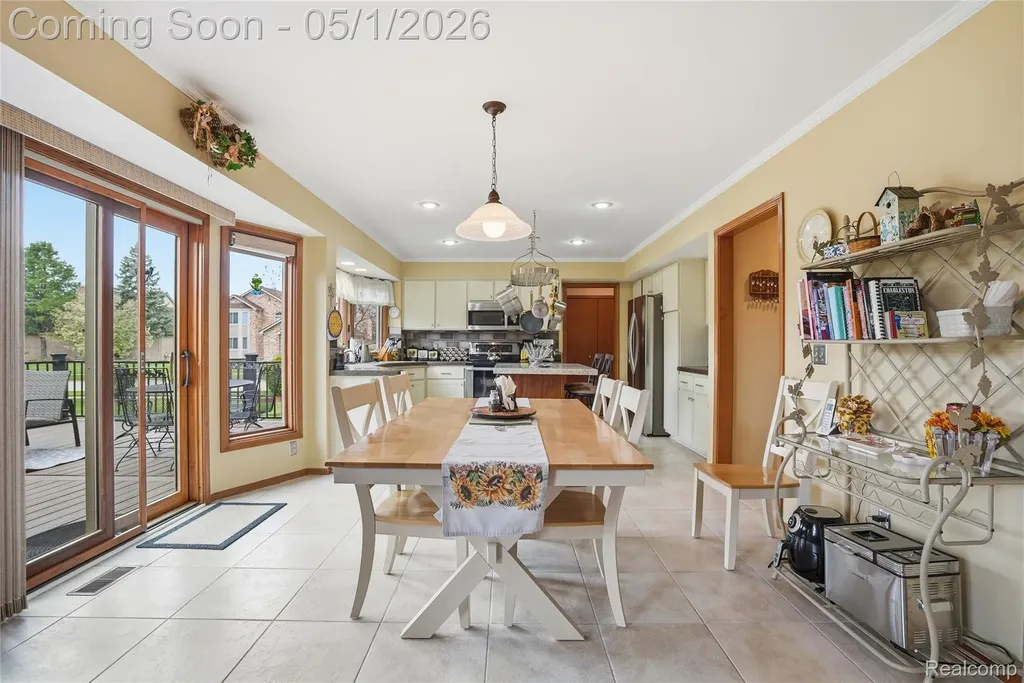 14428 Glen Eagle Court Shelby Charter Township MI 48315