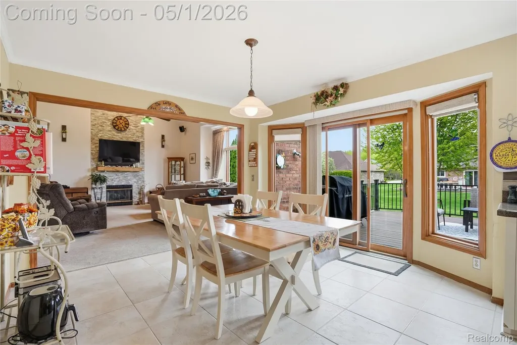 14428 Glen Eagle Court Shelby Charter Township MI 48315
