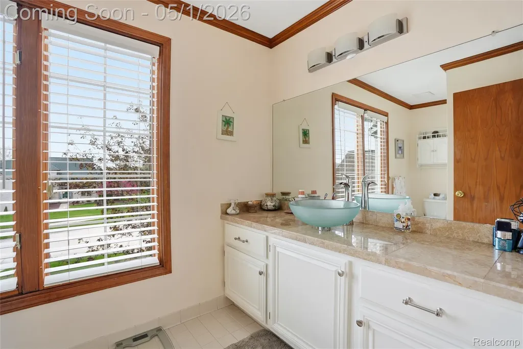 14428 Glen Eagle Court Shelby Charter Township MI 48315