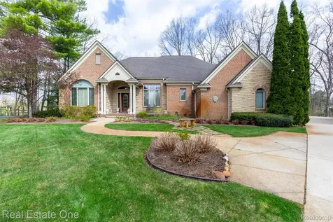 10215 Mill Pointe Drive Atlas Township MI 48438