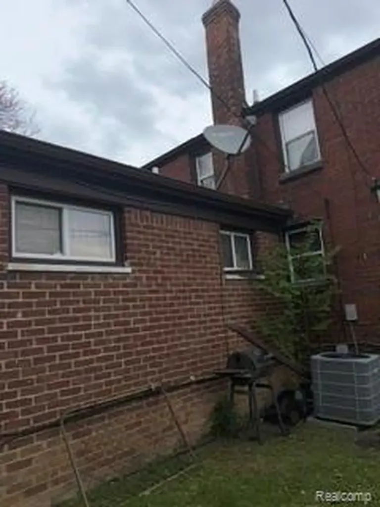 14655 Greenlawn Street Detroit City MI 48238