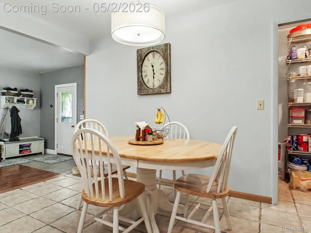 4488 Thorntree Drive Burton City MI 48509
