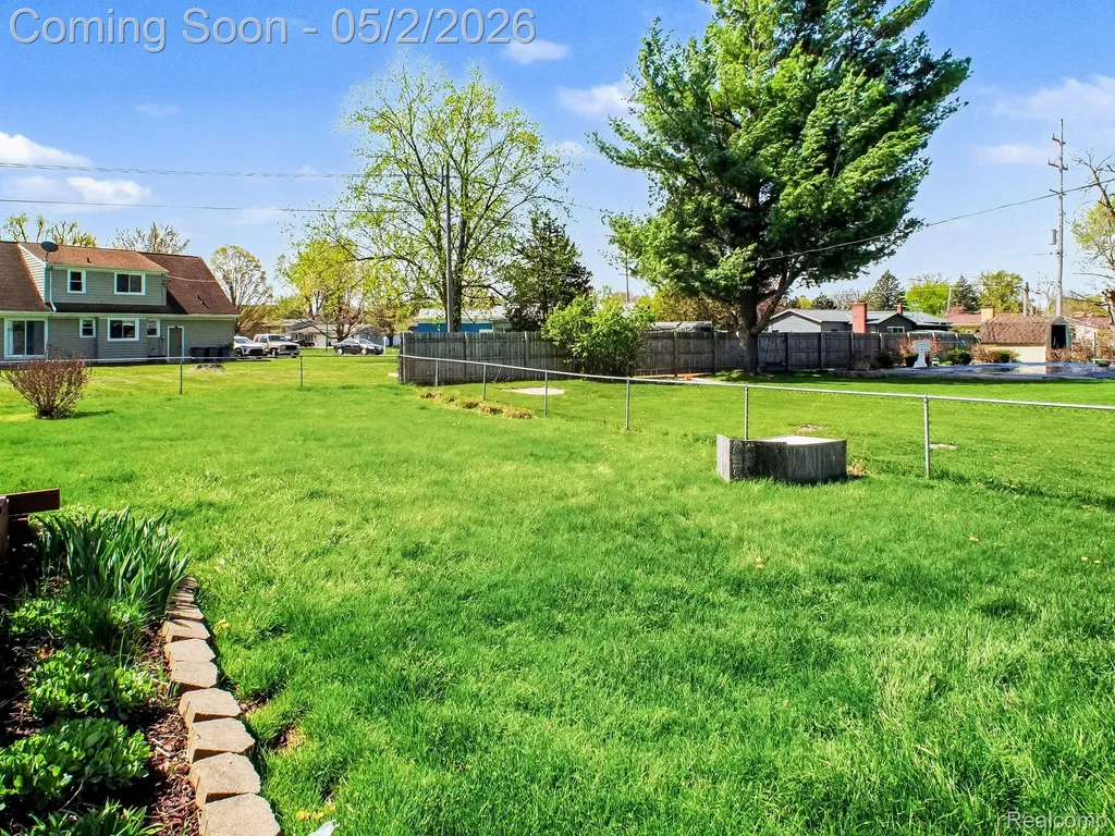 4488 Thorntree Drive Burton City MI 48509