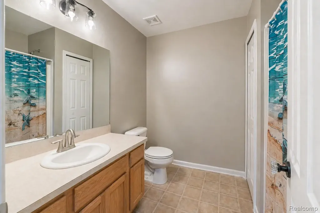 29516 Hunter Street Brownstown Charter Township MI 48183