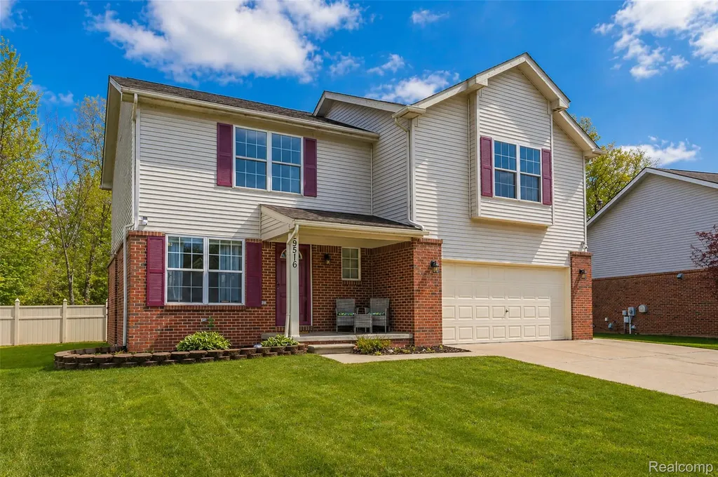 29516 Hunter Street Brownstown Charter Township MI 48183