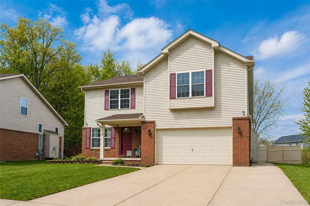 29516 Hunter Street Brownstown Charter Township MI 48183