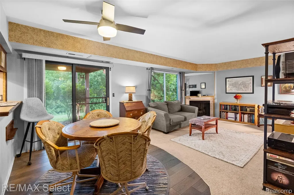 250 Briarcrest Drive Ann Arbor City MI 48104