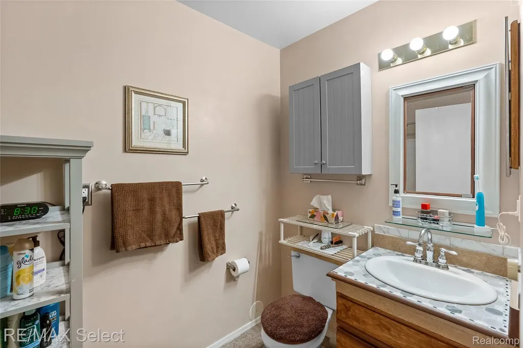 250 Briarcrest Drive Ann Arbor City MI 48104