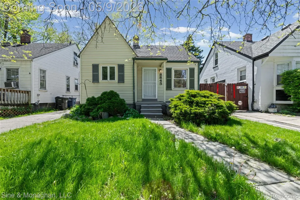 8845 Canyon Street Detroit City MI 48236