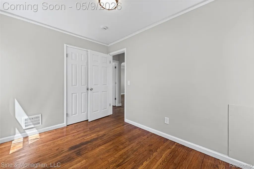 8845 Canyon Street Detroit City MI 48236