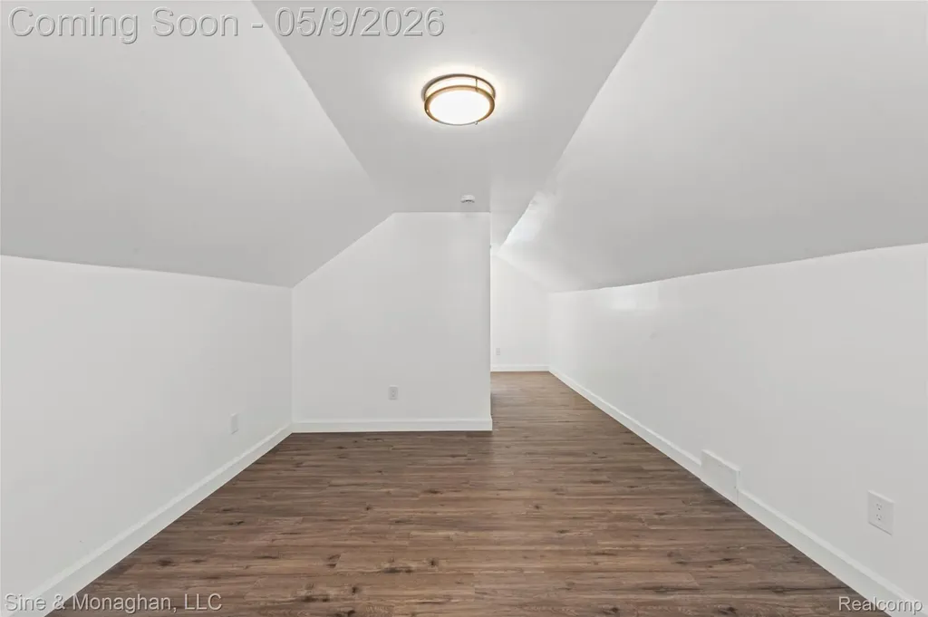 8845 Canyon Street Detroit City MI 48236