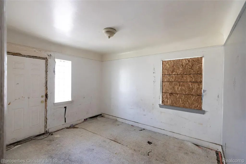 16770 Greenlawn Street Detroit City MI 48221
