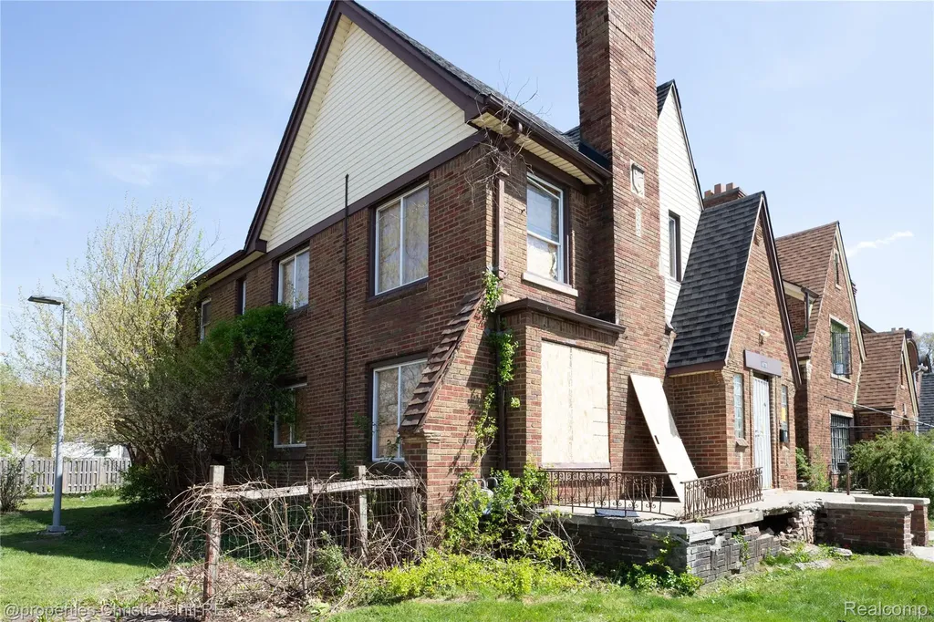 16770 Greenlawn Street Detroit City MI 48221