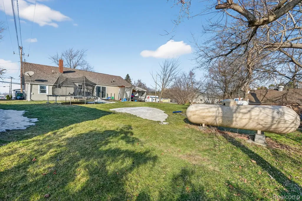 6015 Jeddo Road Grant Township MI 48032