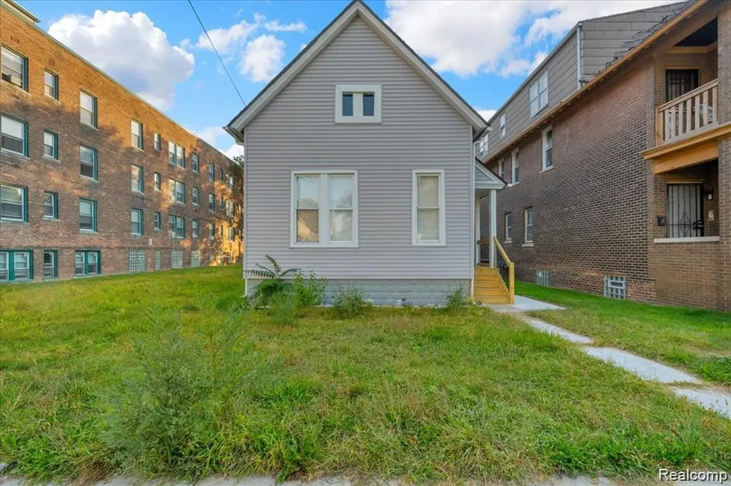 2012 Hubbard Street Detroit City MI 48209