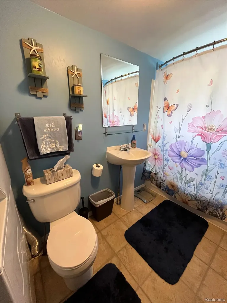 12660 Grafton Road Ash Township MI 48117