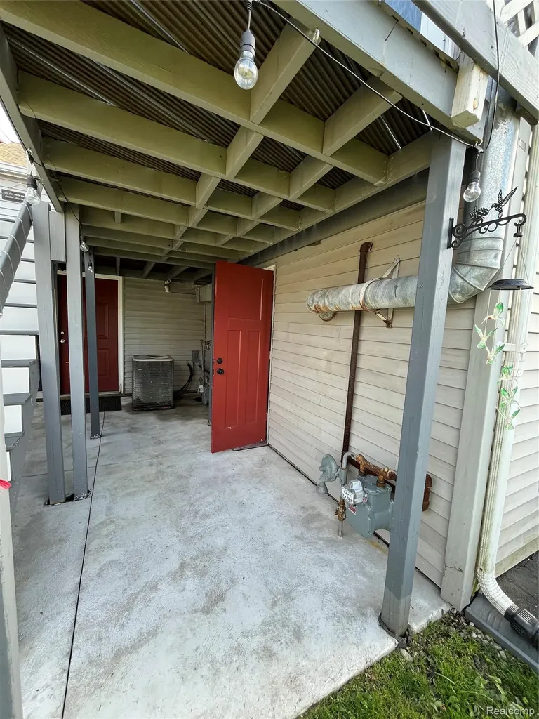 12660 Grafton Road Ash Township MI 48117