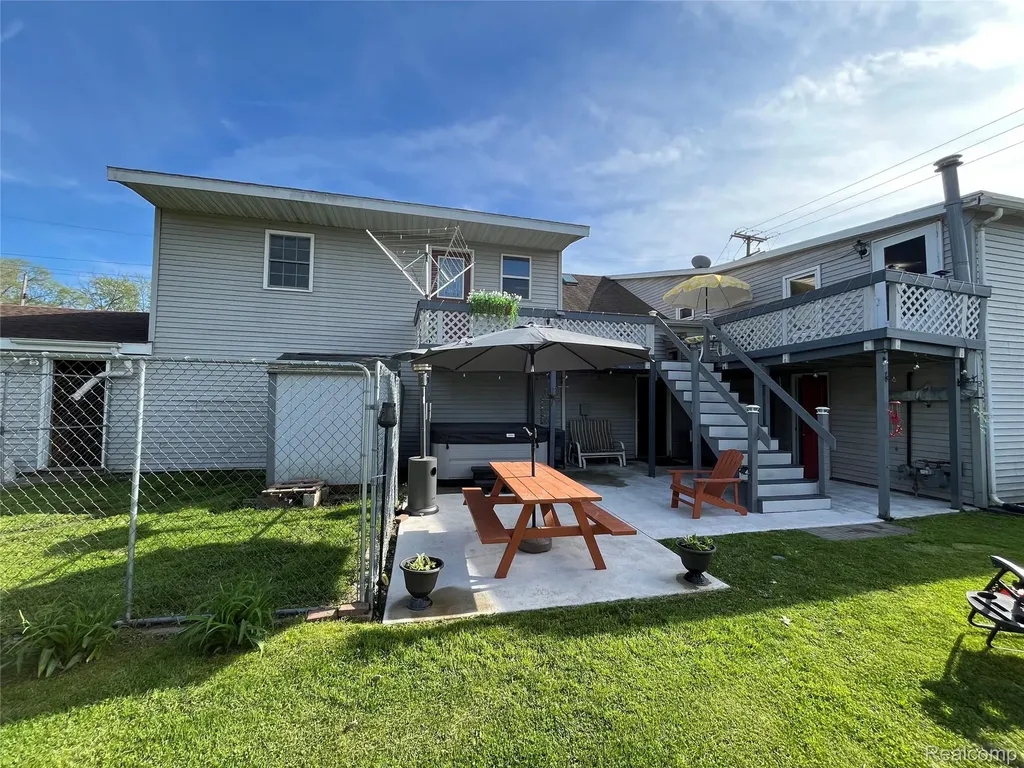 12660 Grafton Road Ash Township MI 48117