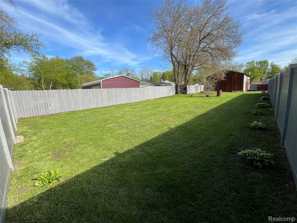 12660 Grafton Road Ash Township MI 48117
