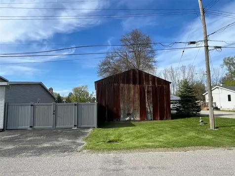 12660 Grafton Road Ash Township MI 48117