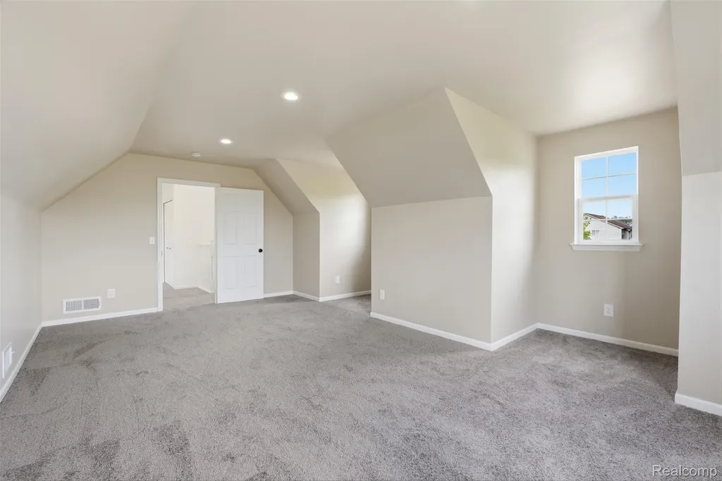 30179 Kim Lane 5 Romulus City MI 48174