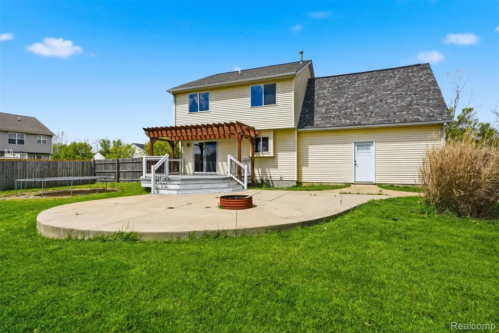 30179 Kim Lane 5 Romulus City MI 48174