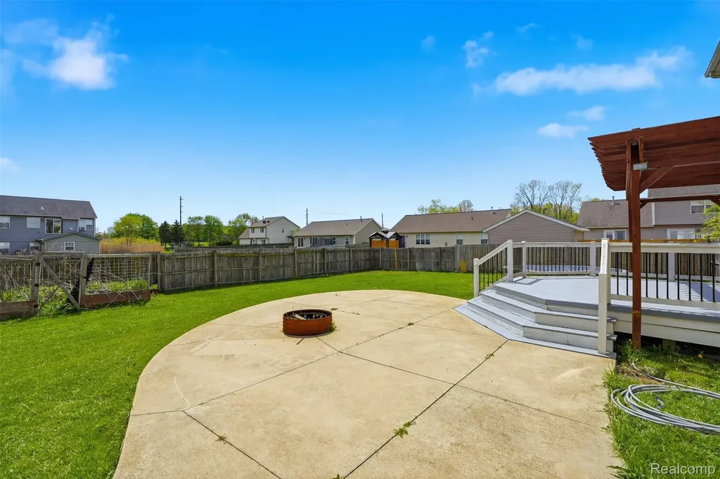 30179 Kim Lane 5 Romulus City MI 48174