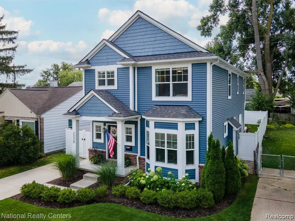 2220 Barrett Avenue Royal Oak City MI 48067