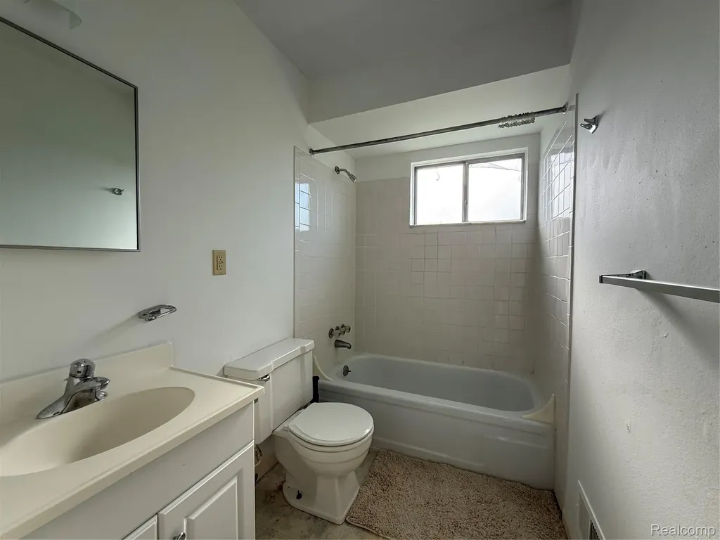 33711 Floyd Street Clinton Charter Township MI 48035