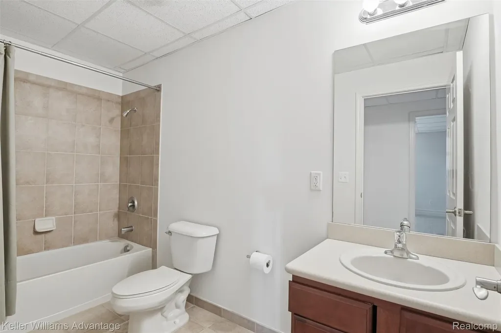 Farmington Hills City MI 48331