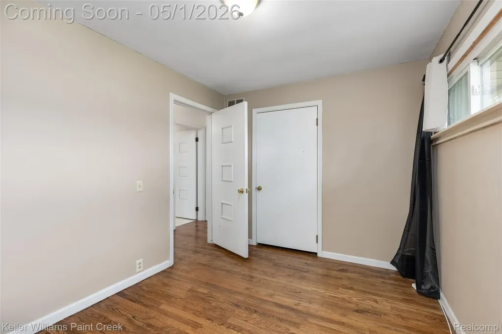 17469 Doris Fraser City MI 48026