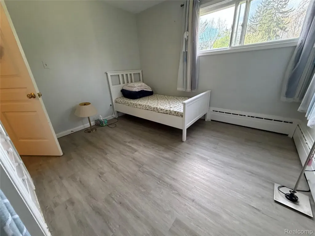 28147 Wildwood Trail Farmington Hills City MI 48336
