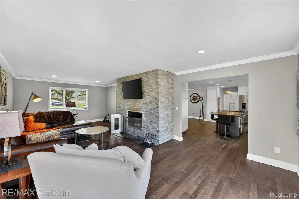7687 Parshallville Road Hartland Township MI 48430