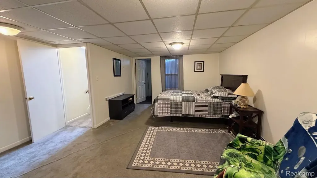 25106 Franklin Terrace South Lyon City MI 48178
