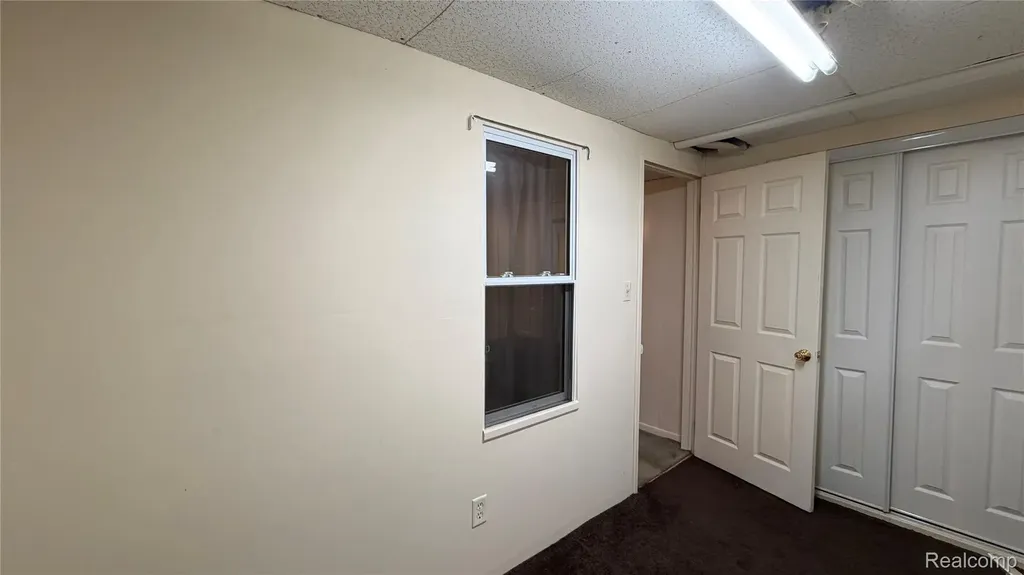 25106 Franklin Terrace South Lyon City MI 48178