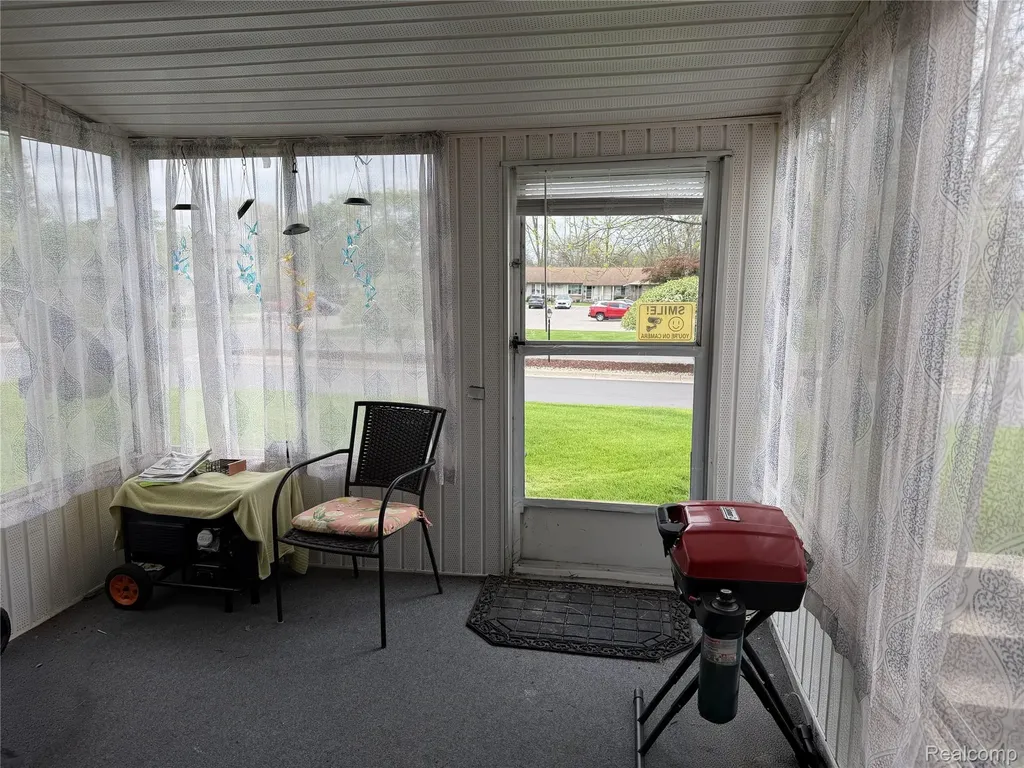 25106 Franklin Terrace South Lyon City MI 48178
