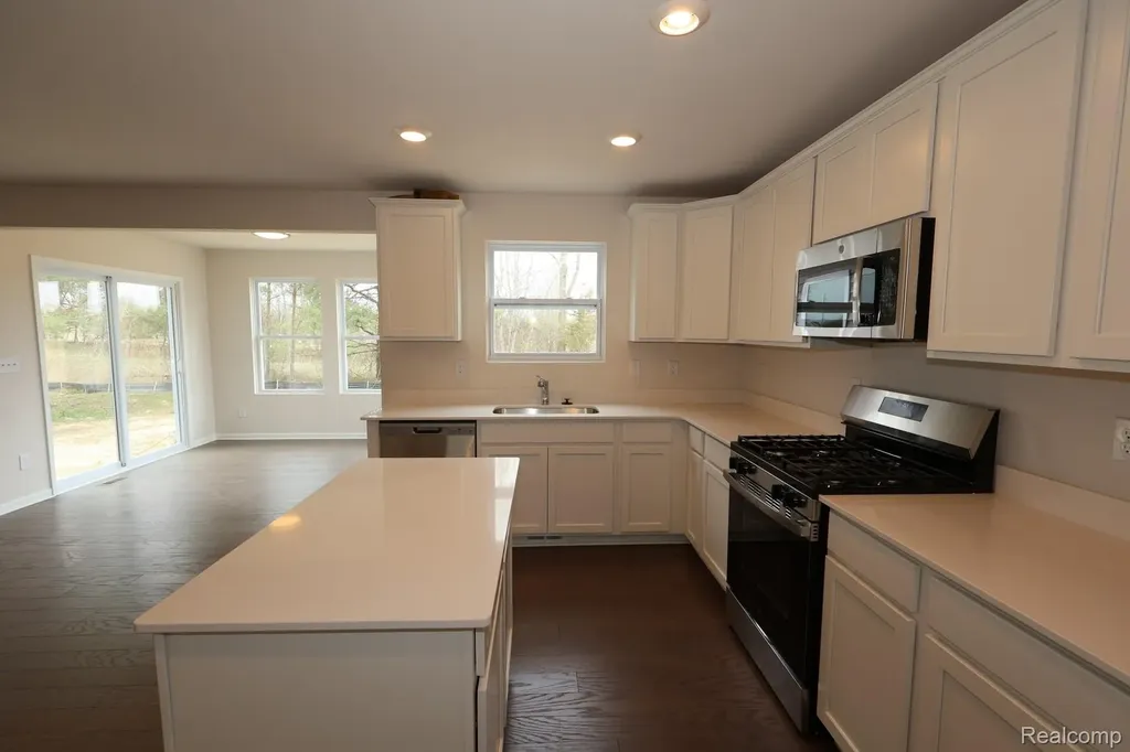 4195 Cedar Lane Grand Blanc Charter Township MI 48439