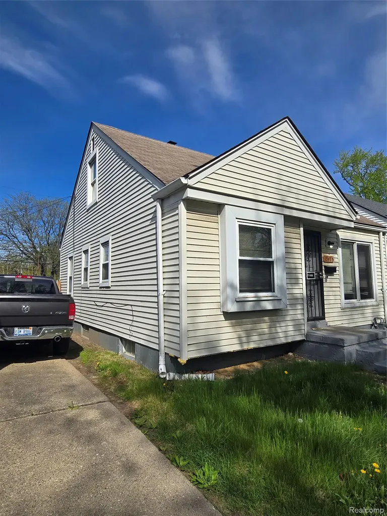 19475 Fenmore Street Detroit City MI 48235