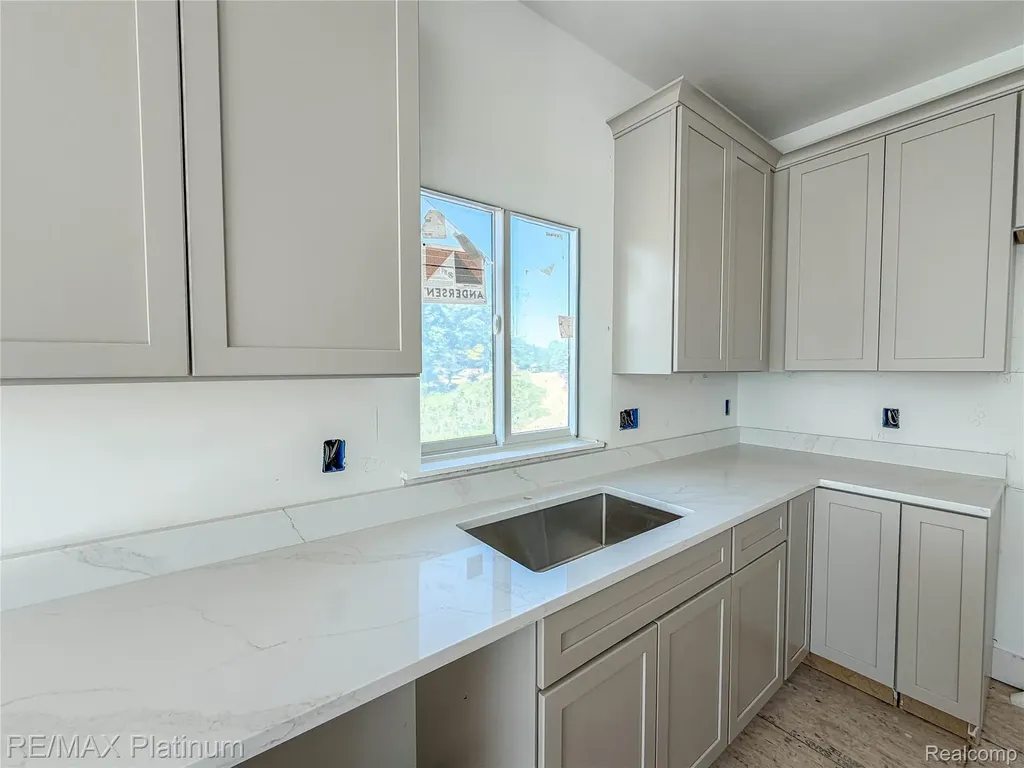 4570 Stillmeadow Genoa Township MI 48843