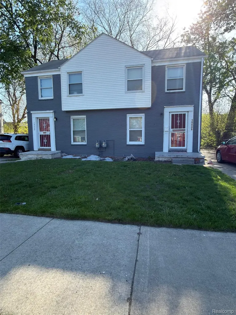 19446 & 19448 E Schaefer Highway Detroit City MI 48235