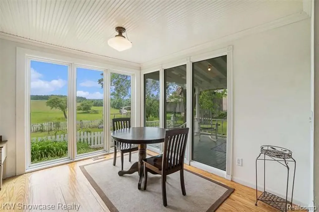 8198 Horton Bay Road Bay Township MI 49770