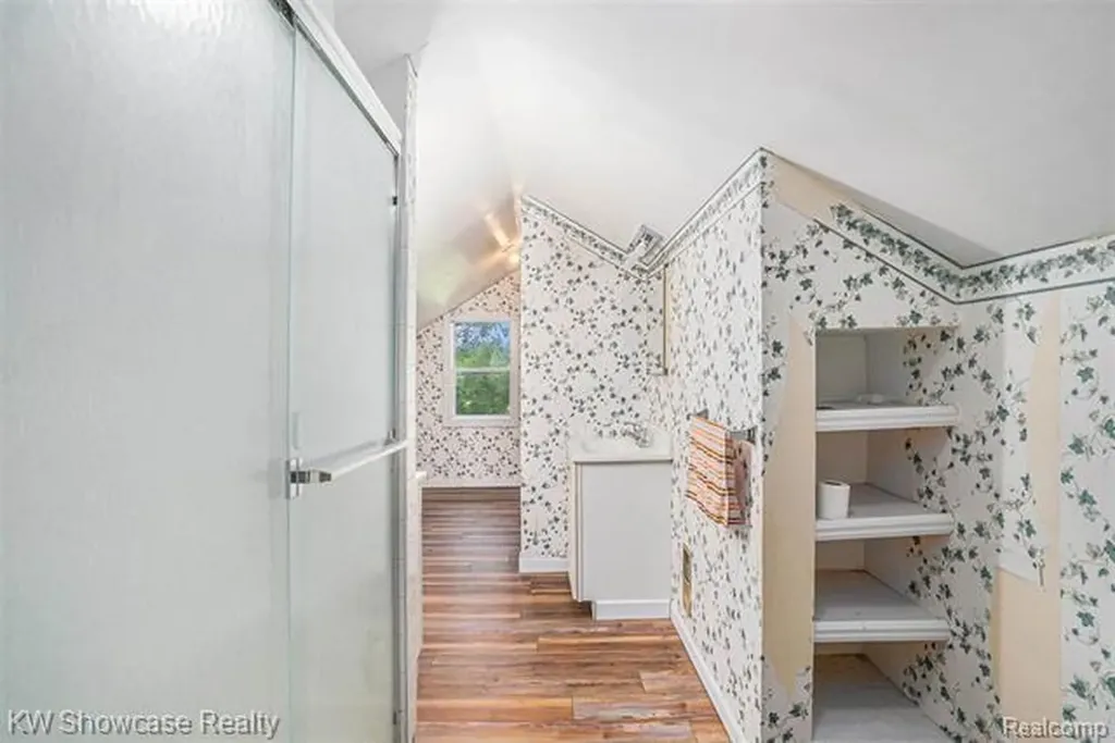 8198 Horton Bay Road Bay Township MI 49770
