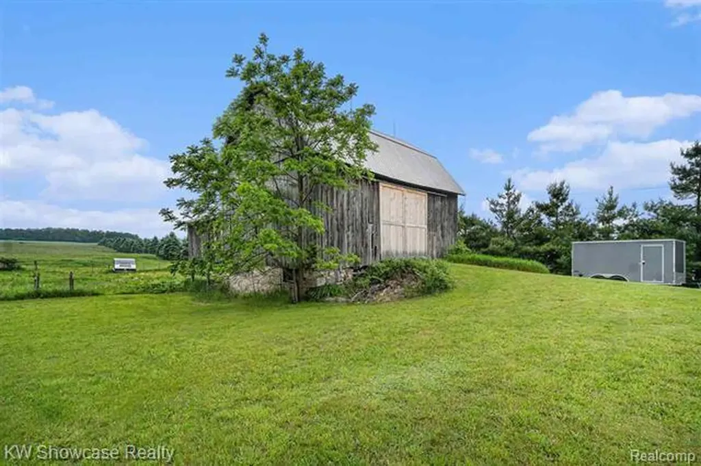 8198 Horton Bay Road Bay Township MI 49770