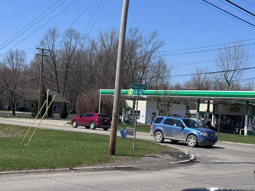 Vac Sibley Road Romulus City MI 48174