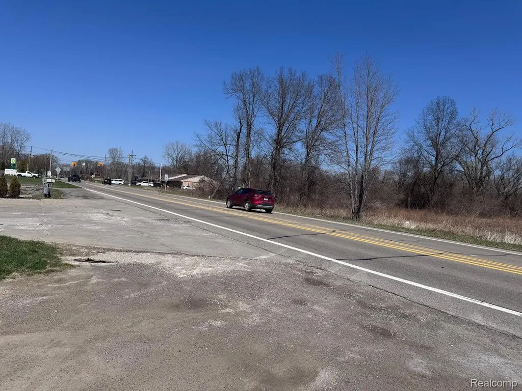 Vac Sibley Road Romulus City MI 48174