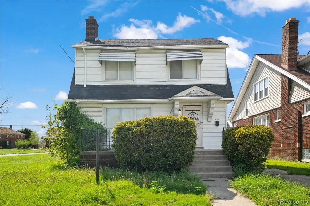 13111 Manor Street Detroit City MI 48238