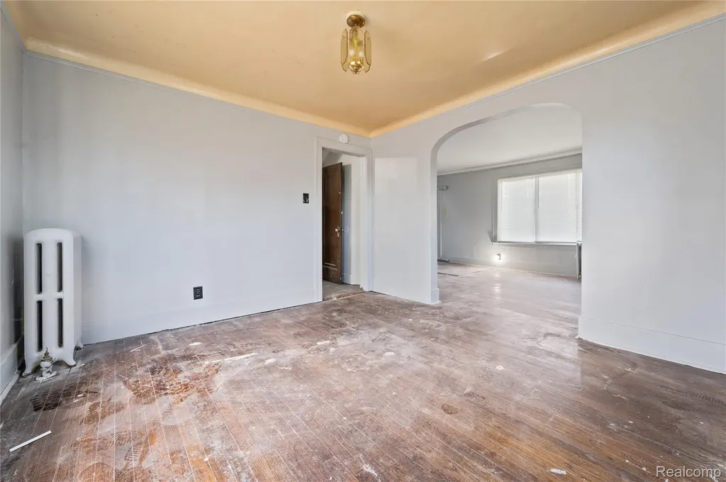 13111 Manor Street Detroit City MI 48238