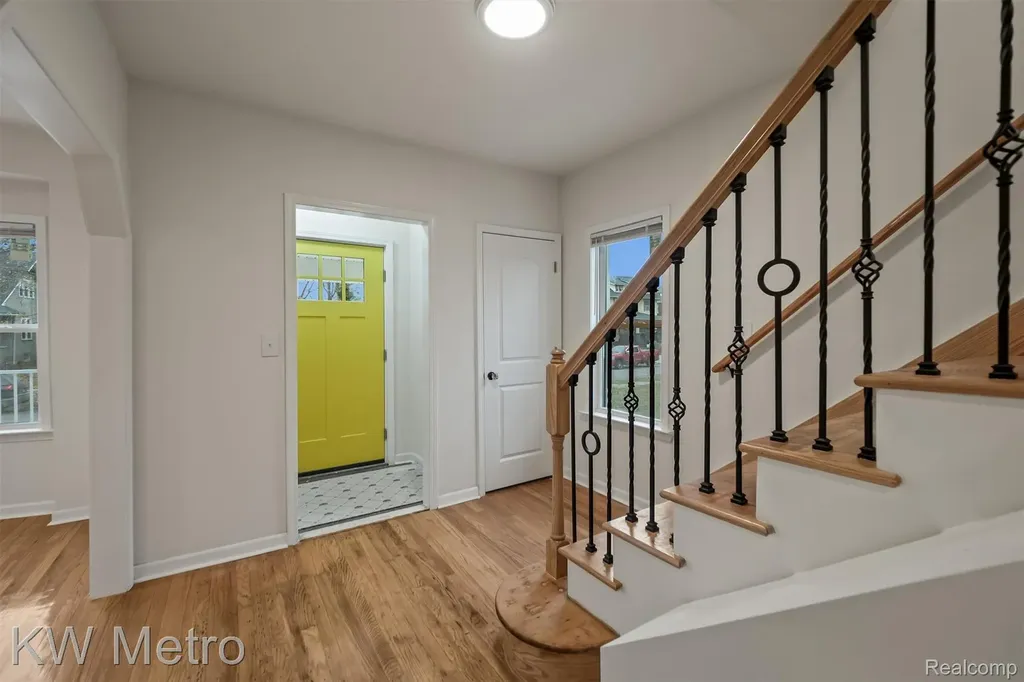 120 Tuxedo Street Highland Park City MI 48203
